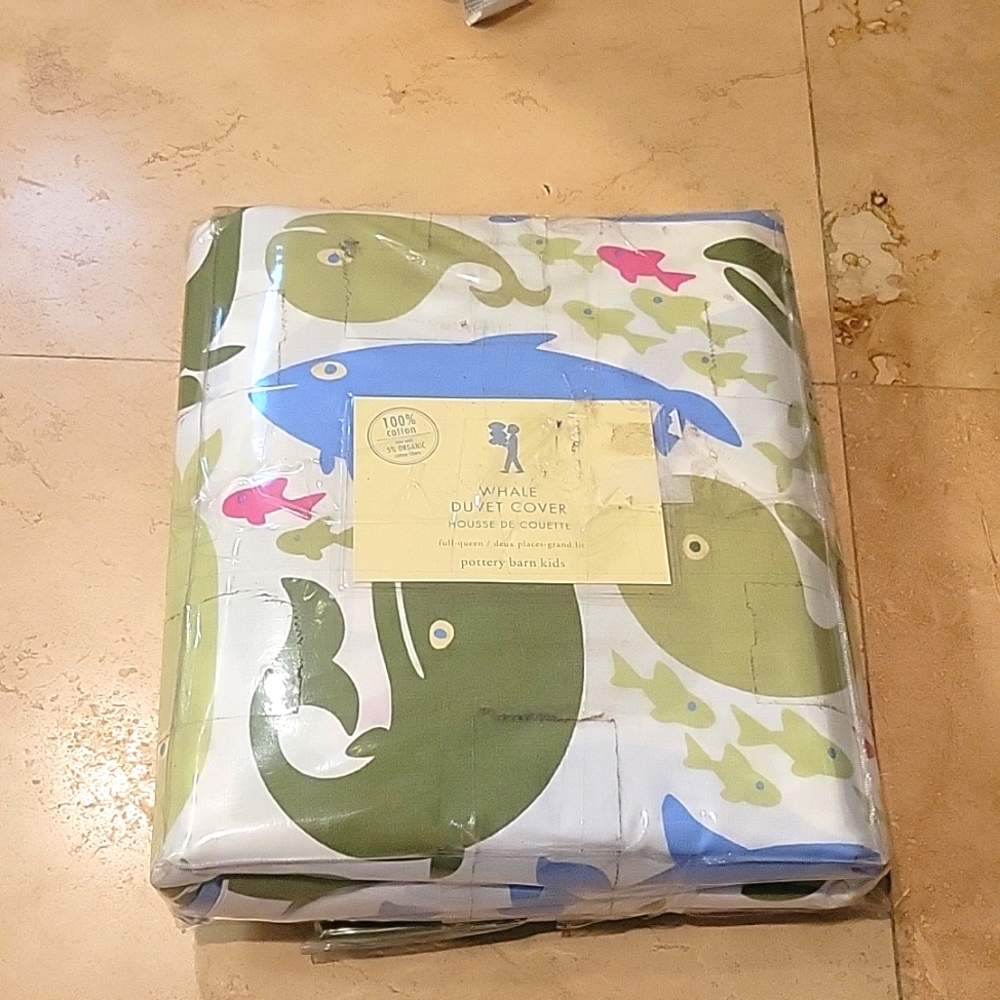 Pottery barn duvet and pillow cases